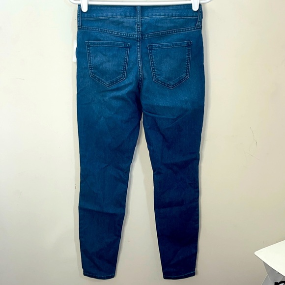 ✨🆕BNWT!Old Navy Super Skinny Mid-Rise Dark Denim Jeans Sz 0 Short Womens Jeans✨ - Picture 6 of 7
